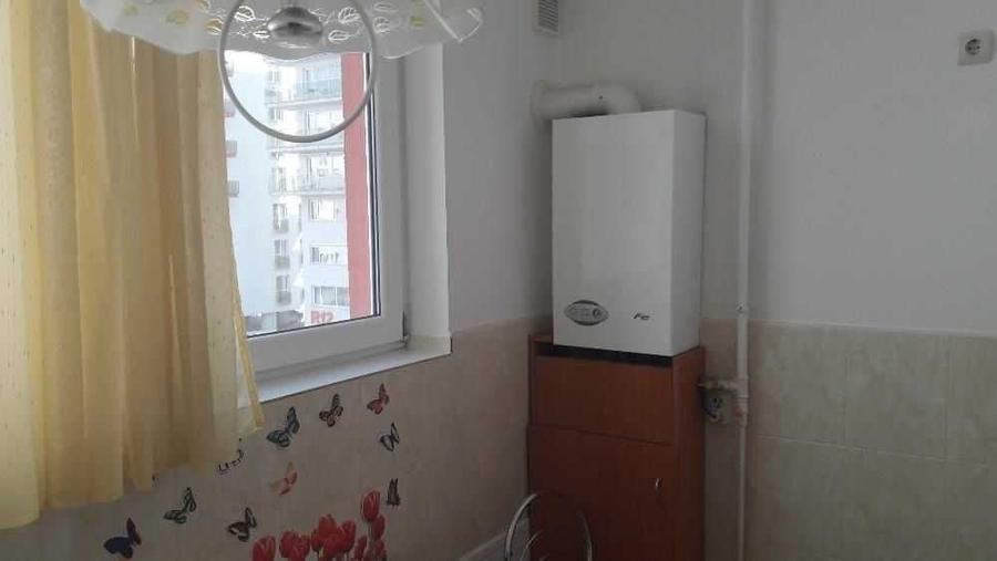 Apartament cu 2 camere decomandat în UTA