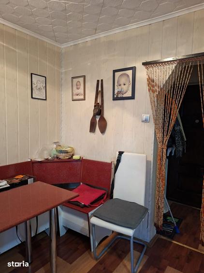Apartament cu 3 camere nedecomandat în Central