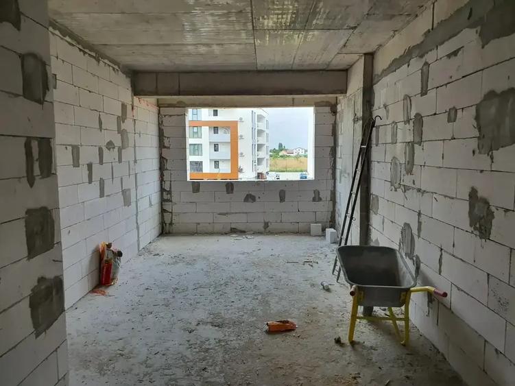 Garsonieră decomandată în Theodor Pallady