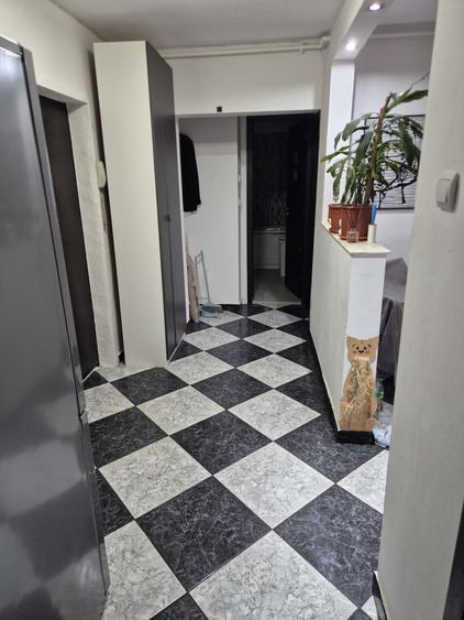 Apartament cu 2 camere decomandat în Octavian Goga