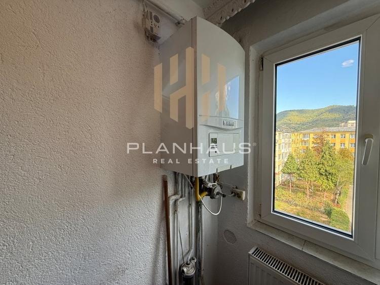 Apartament cu 2 camere decomandat în Decebal