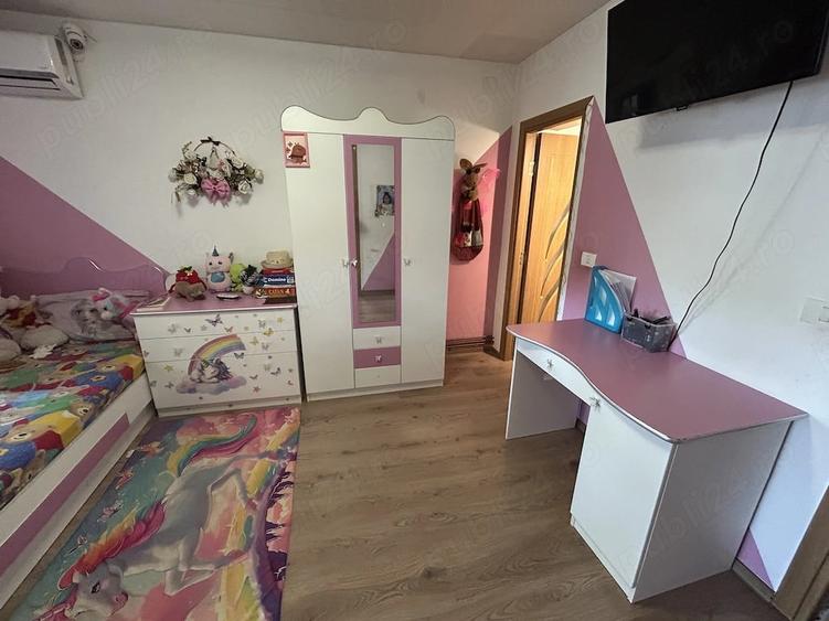 Casă cu 4 camere cu Teren 494 Mp în Central