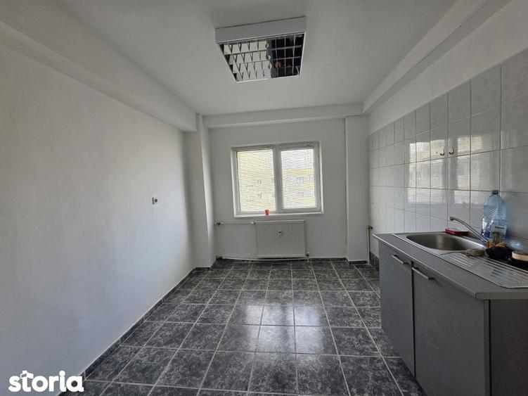 Apartament cu 2 camere semidecomandat în Moșilor