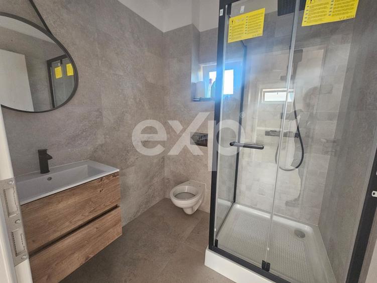 Casă individuală cu 3 camere cu Canalizare în 1 Decembrie
