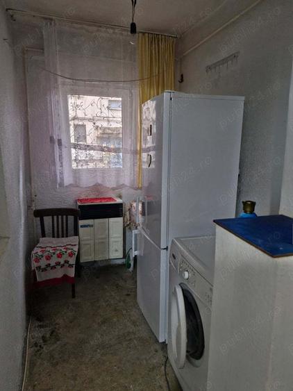 Garsonieră decomandată în Debarcader