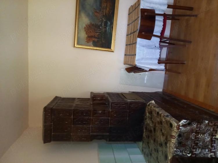 Casă cu 2 camere cu Teren 1500 Mp în Central
