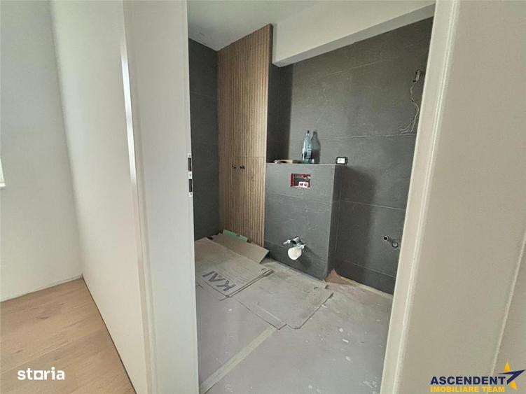 Casă cu 4 camere cu Teren 525 Mp în Sânpetru