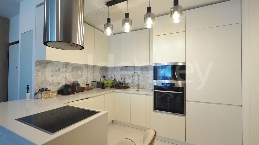 Apartament cu 2 camere semidecomandat, mobilat în Floreasca