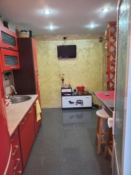 Apartament cu 2 camere semidecomandat în Est