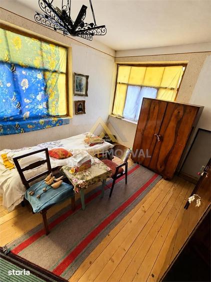 Casă cu 5 camere cu Teren 726 Mp în Copalnic