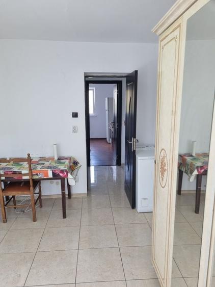 Apartament cu 2 camere decomandat în Gojdu