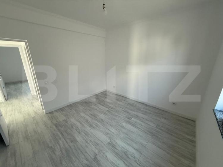 Casă cu 3 camere cu Teren 220 Mp în Central