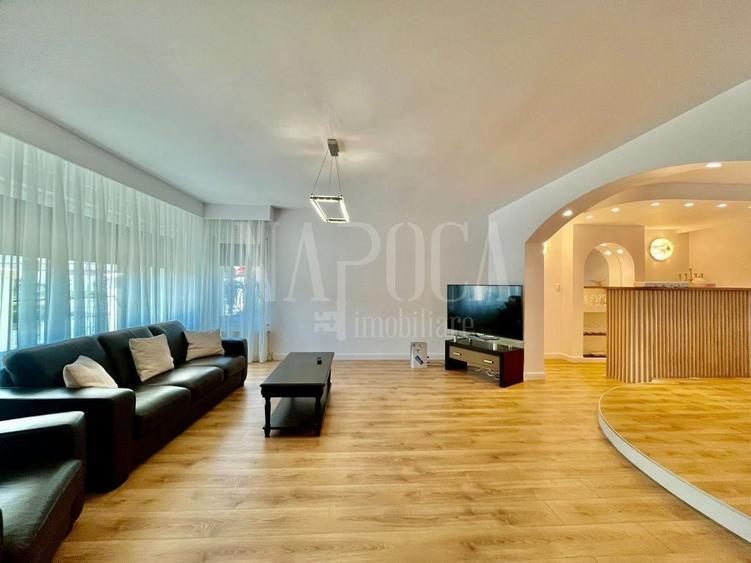 Duplex cu 8 camere cu Canalizare în Andrei Mureșanu