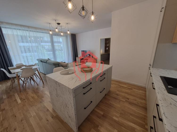 Apartament cu 2 camere semidecomandat, mobilat în Băneasa