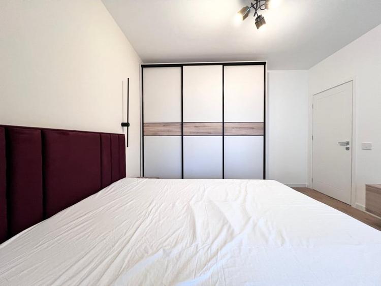 Apartament cu 3 camere, mobilat în Pipera