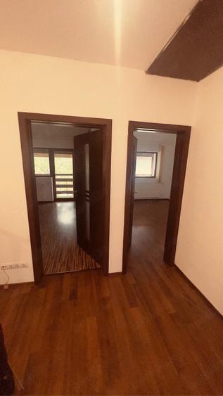 Casă cu 4 camere cu Teren 176 Mp în Șelimbăr