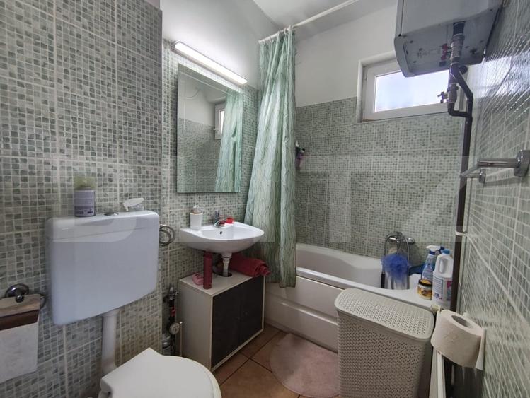 Garsonieră decomandată, mobilată în Sânmartin