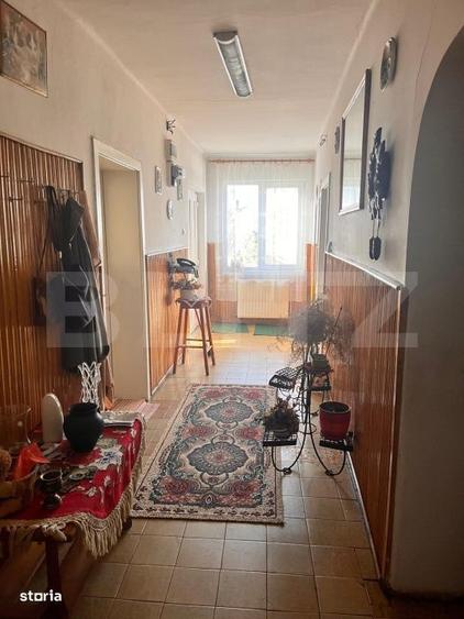 Casă cu 3 camere cu Teren 461 Mp în Central