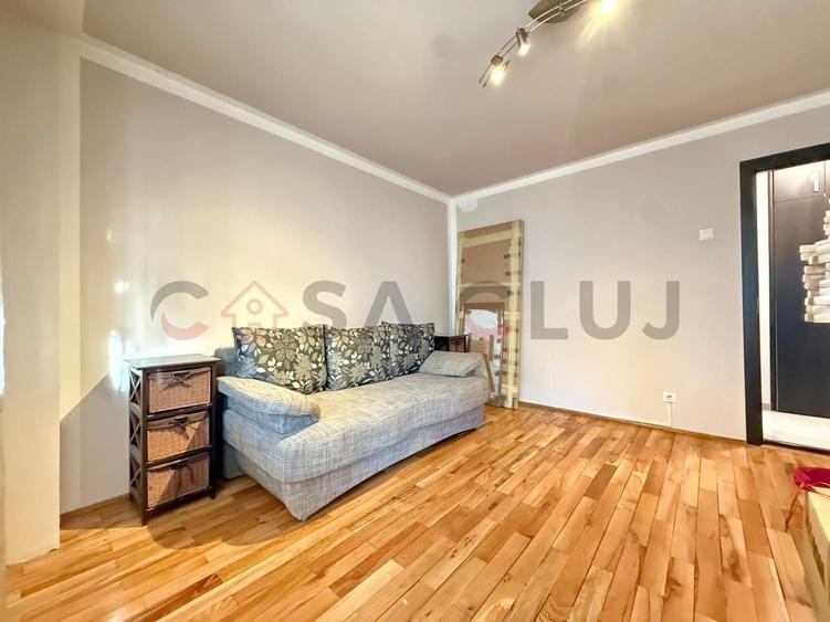 Apartament cu 3 camere decomandat, mobilat în Central