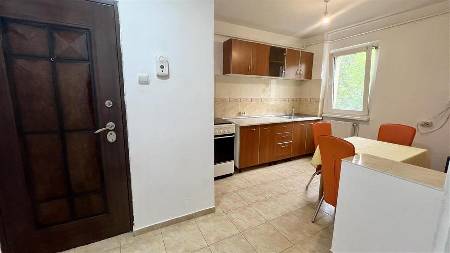 Apartament 2 camere Astra I etaj intermediar - 6
