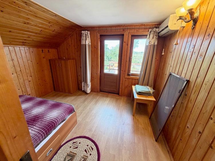 Casă cu 5 camere cu Teren 2289 Mp în Murighiol