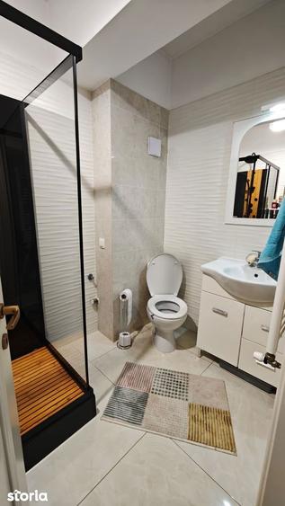 Apartament cu 3 camere în 9 Mai