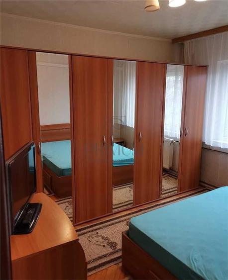 Apartament cu 2 camere decomandat, mobilat în Soarelui
