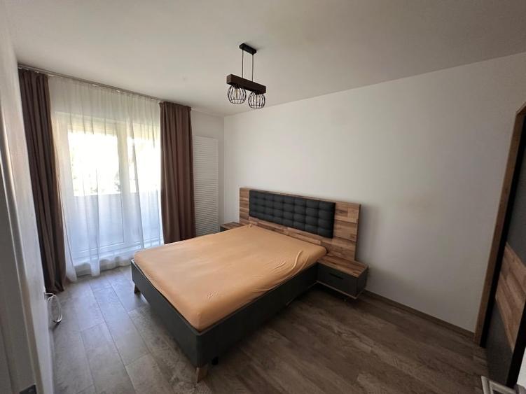Apartament cu 2 camere semidecomandat, mobilat în Grozăvești