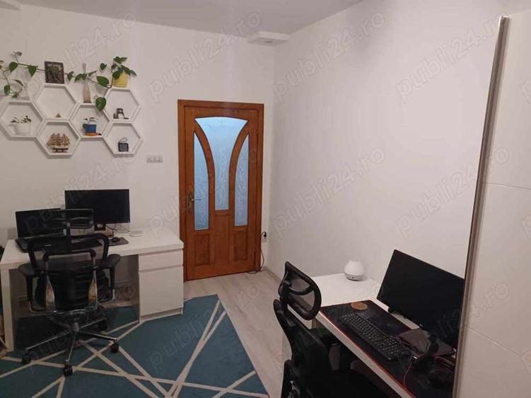 Apartament cu 3 camere în Orașul de Jos
