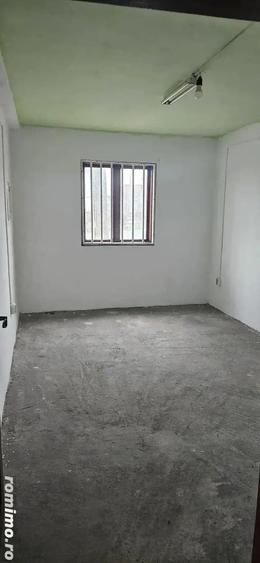 Spațiu comercial, de 160 mp, în Central