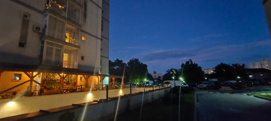 Apartament cu 2 camere decomandat în Titan
