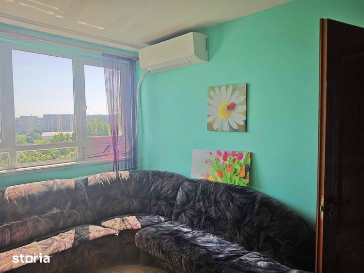 Apartament cu 3 camere semidecomandat în Drumul Taberei