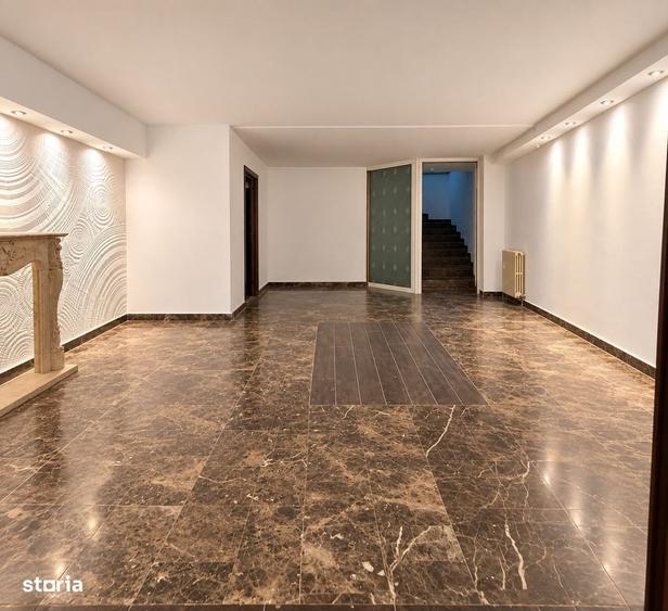 Spațiu comercial, de 250 mp, în 1 Mai