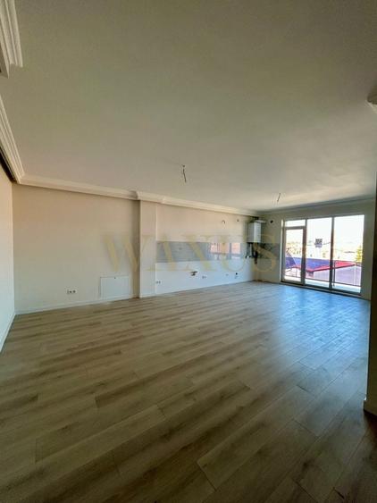 Apartament cu 2 camere semidecomandat în Florești