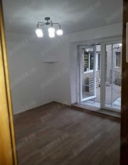 Spațiu comercial, de 35 mp, în Central