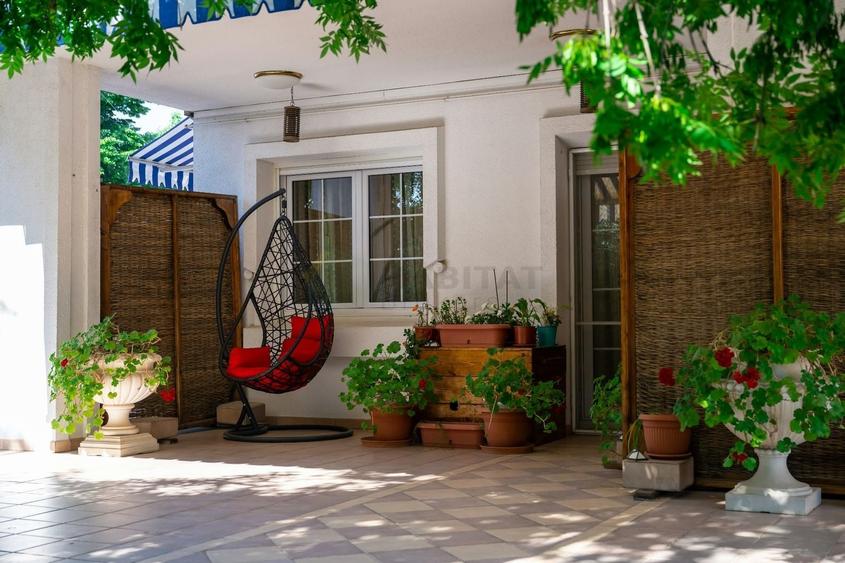Casă individuală cu 6 camere cu Piscina în Nord
