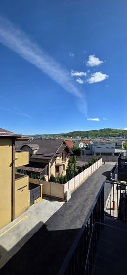 Apartament cu 2 camere semidecomandat în Florești