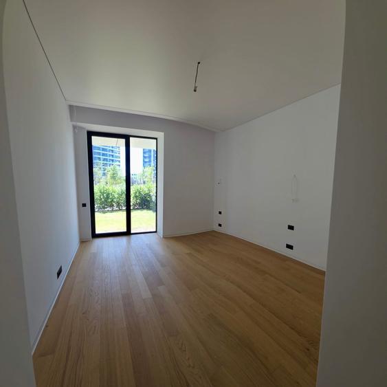 Yacht KID | 4 camere | Terasă 356 mp | Piscină privată | 515 mp suprafață totală - 9