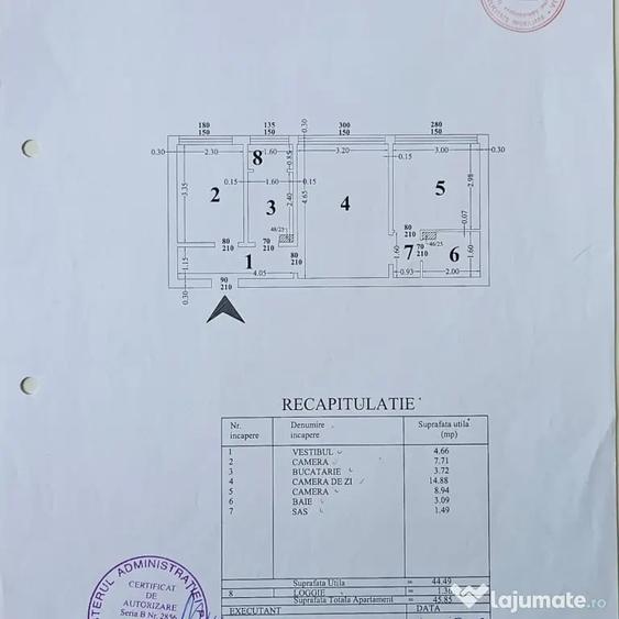 Apartament cu 3 camere semidecomandat în Drumul Taberei