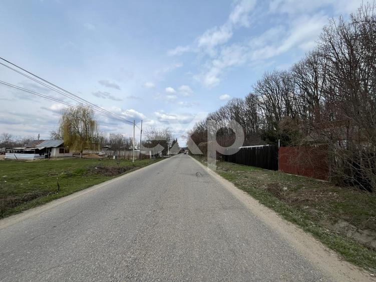 Teren Construcții intravilan de 1400 mp, în Mătăsaru