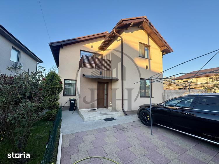 Casă cu 4 camere cu Teren 300 Mp în Agigea