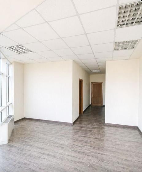 Birou, de 45 mp, în Vlahuță