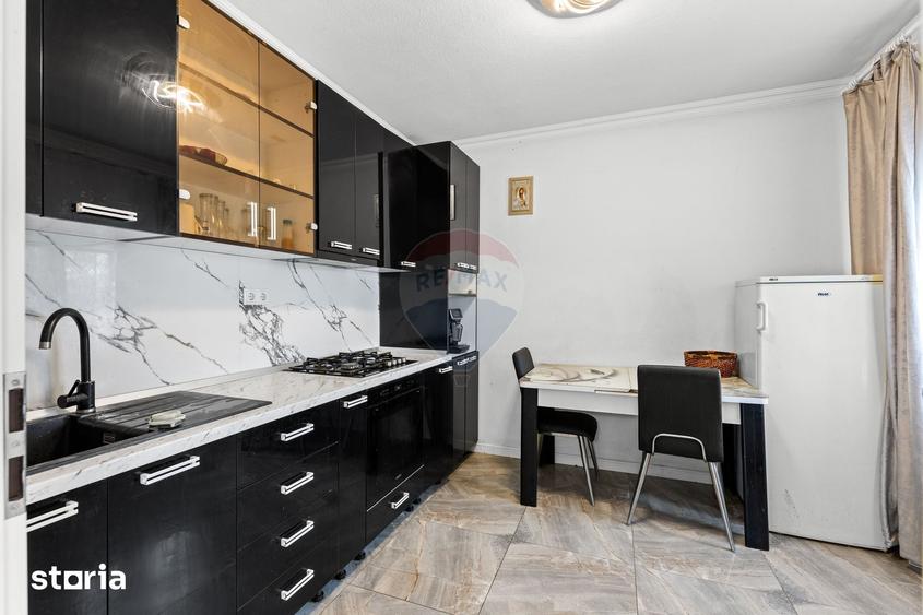 Casă cu 5 camere cu Teren 620 Mp în Macea