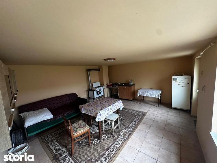 Casă cu 4 camere cu Teren 1900 Mp în Șura Mare