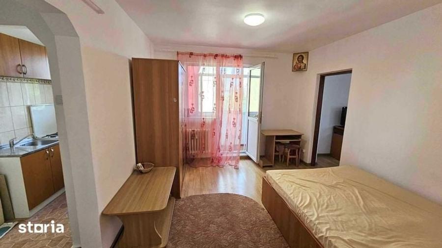 Apartament cu 2 camere nedecomandat în Central