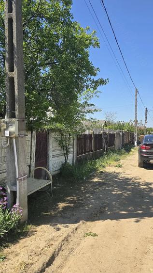 Teren de 2600 mp, în Ghindeni