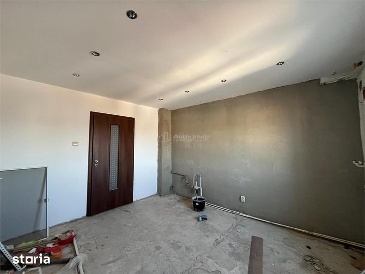 Apartament cu 3 camere semidecomandat în Ultracentral