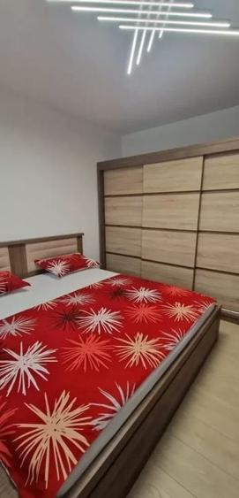 Apartament cu 2 camere decomandat, mobilat în Eroii Revoluției