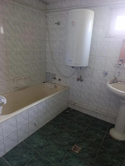 Casa situata in loc. Roznov - 8