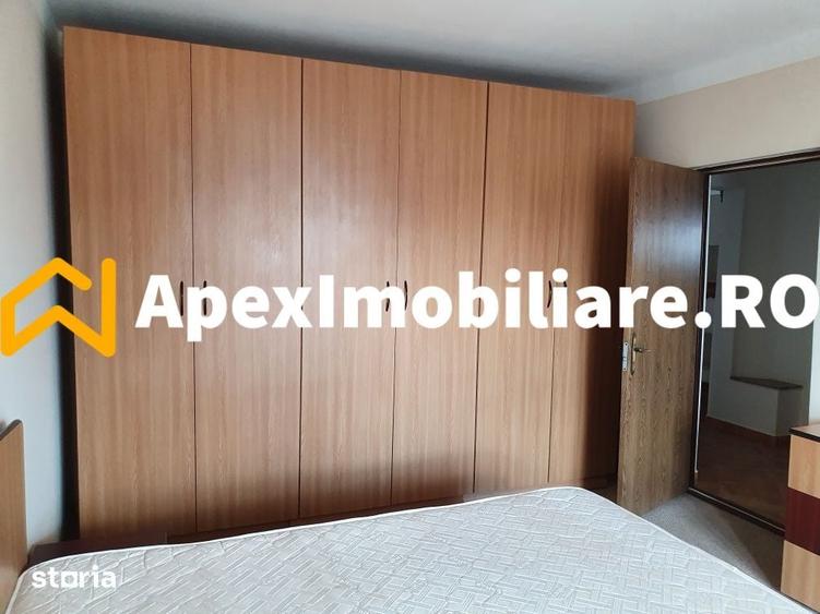 Apartament cu 3 camere decomandat, mobilat în Rahova